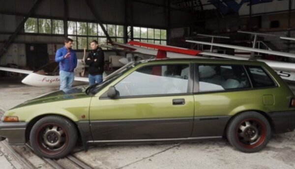 Dwudrzwiowe sportowe kombi
