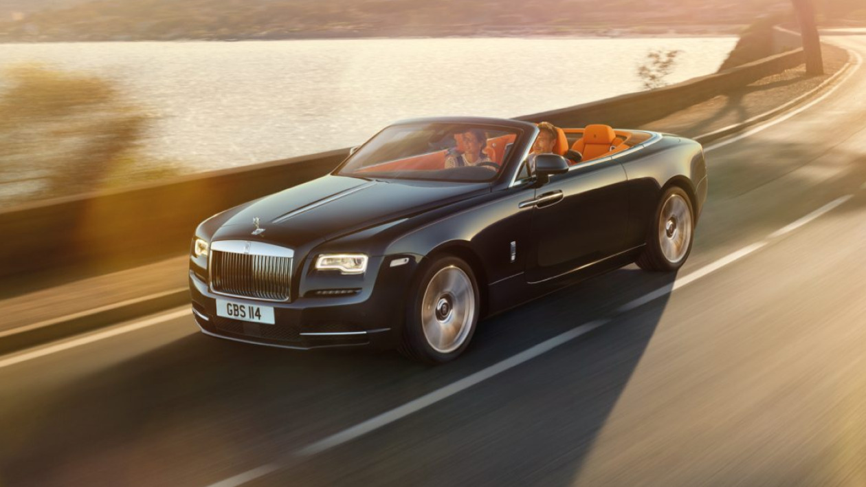 Spada sprzedaż rolls-royce'ów. Bo słabnie chińska gospodarka